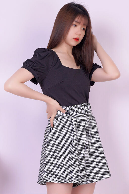 Square Neck Puff Sleeve Top Houndstooth Playsuit With Belt (Black + White)